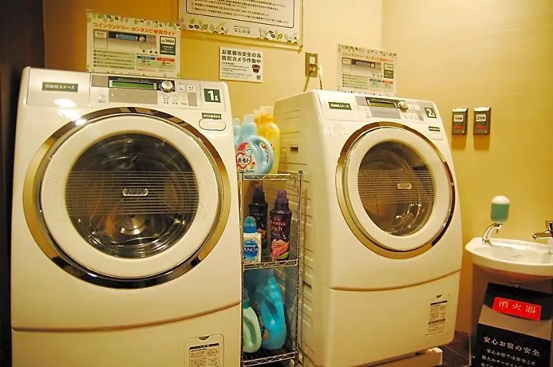 Capsule Hotel Anshin Oyado Tokyo Shimbashi 2*,